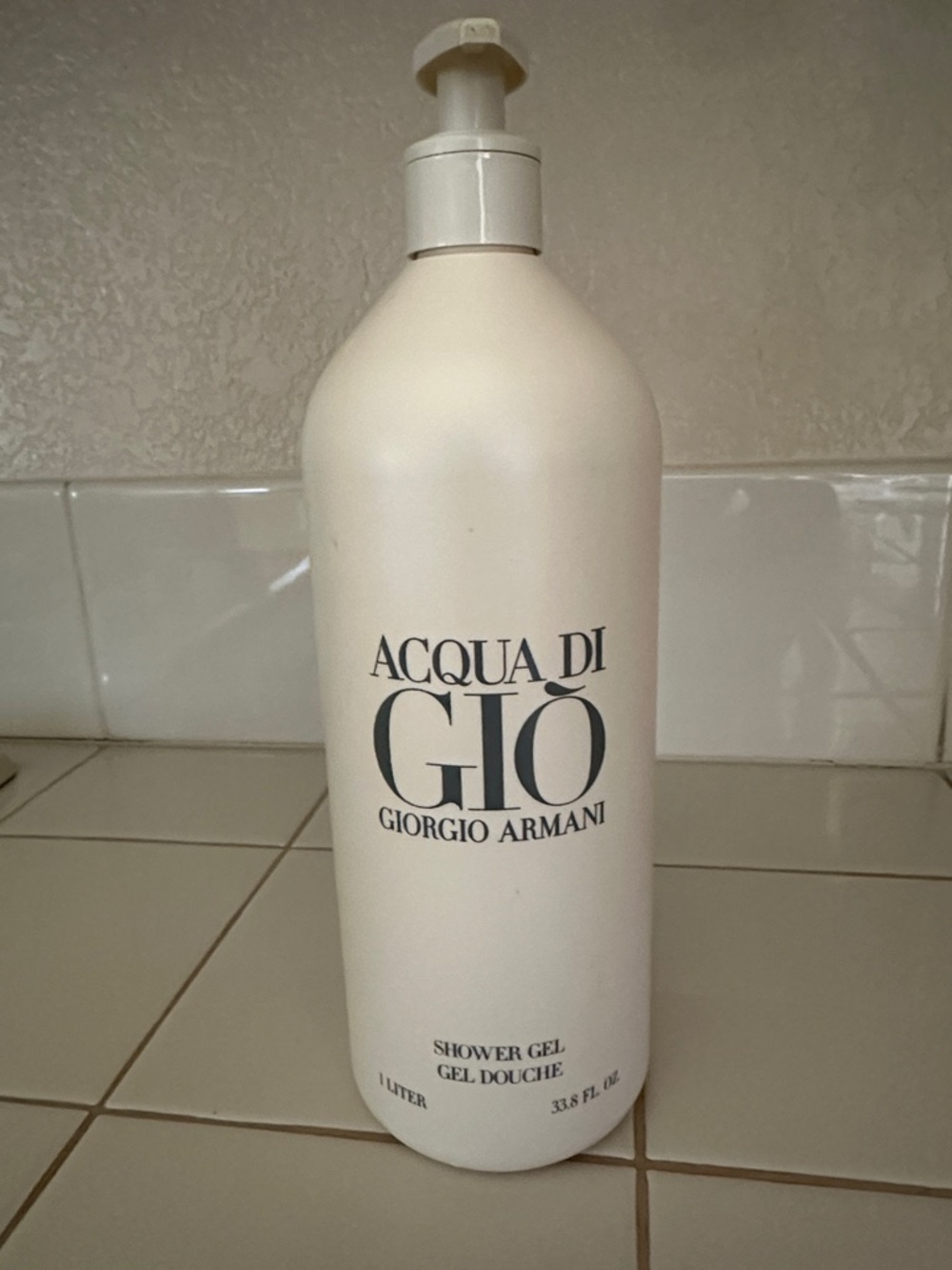 Giorgio Armani Acqua di Giò Shower Gel - Cream Bottle with Black Text